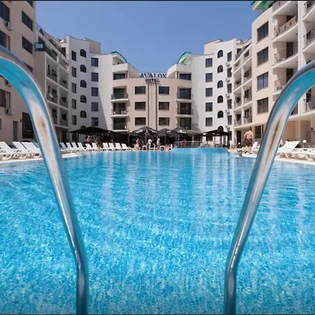❤studio With Kitchen Wifi Balcony Pool View ❤uh❤ Apartmán