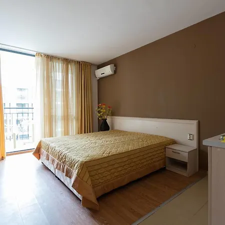 ❤studio With Kitchen Wifi Balcony Pool View ❤uh❤ Apartmán Sluneční pobřeží